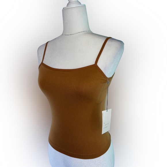 a new day Brass Trumpet Brown Seamless Cami Discontinued from Target NWT Size S - Picture 1 of 5